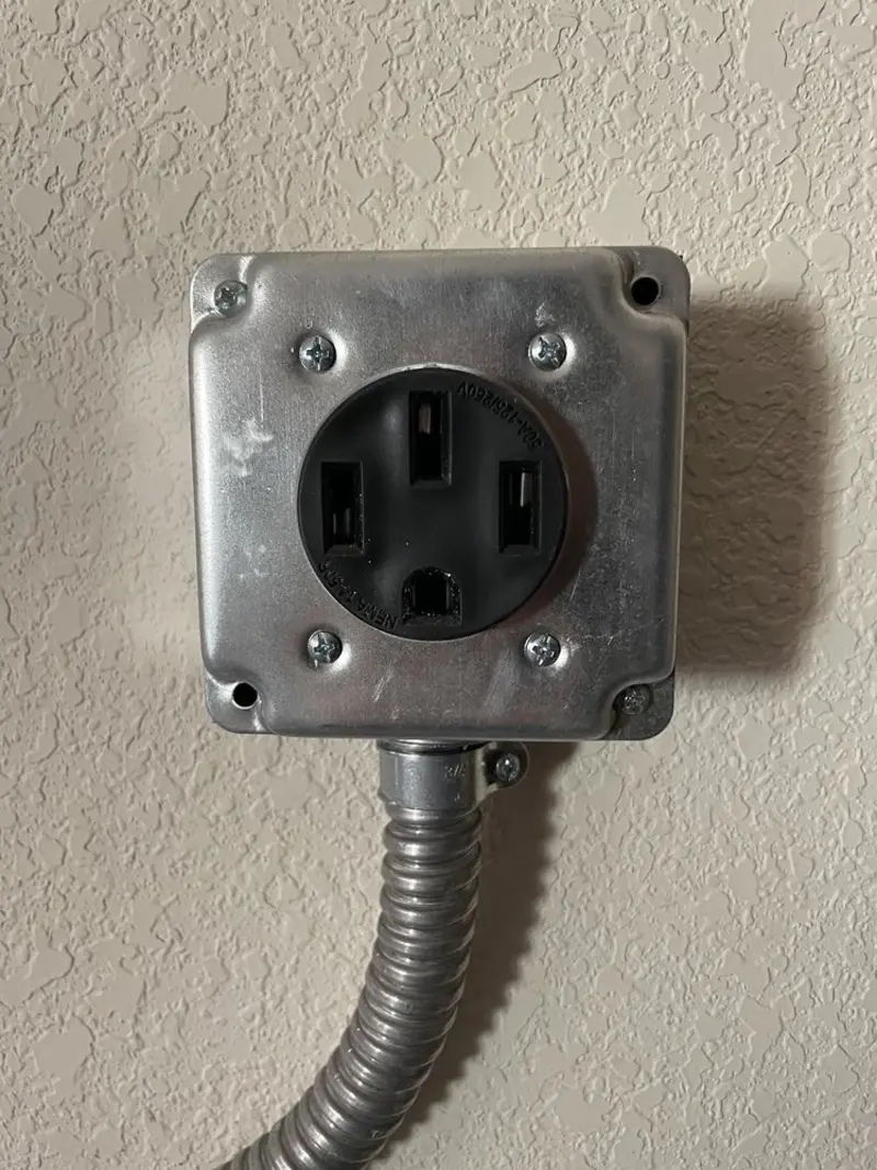 NEMA 14-50 outlet installed for Electrical Panel Upgrade in Raisin